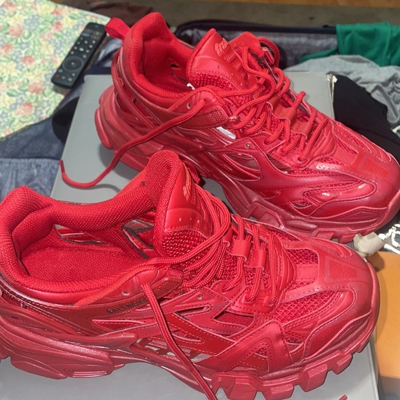 all red balenciaga track sneakers - Picture 4 of 7